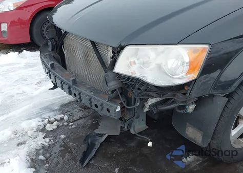 2011 Dodge Grand Caravan Crew z USA, uszkodzony, nr VIN 2D4RN5DG9BR707199